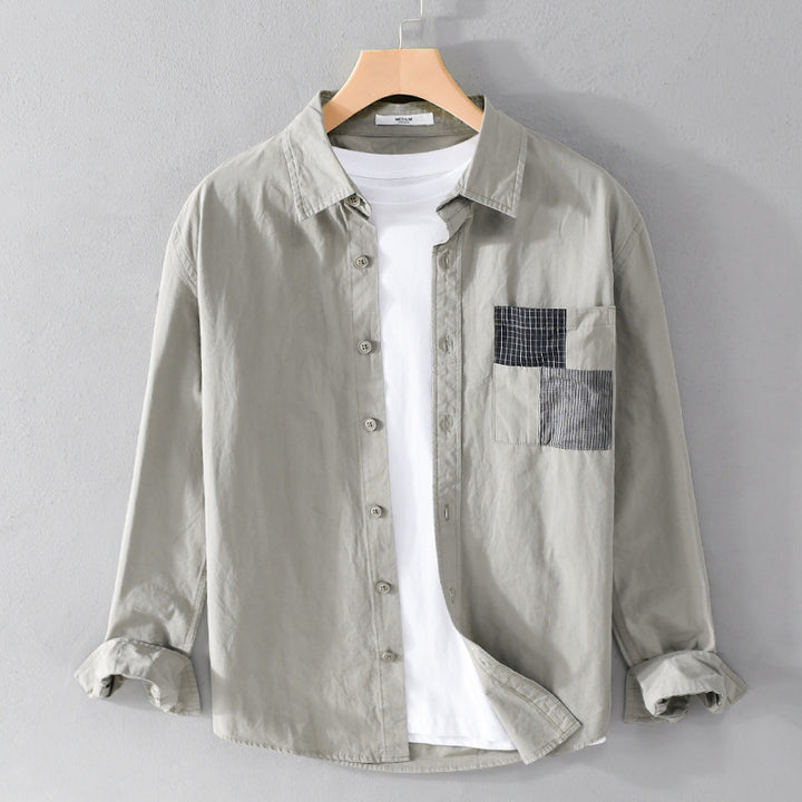 Herren Leichtes Baumwoll-Oversizehemd mit geometrischer Brustpatch-Tasche Echoarchiv