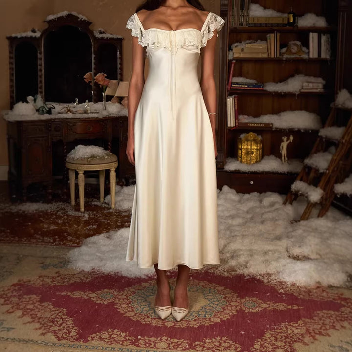 Damen Elegantes bodenlanges Kleid mit Spitzenbesatz Echo Archiv