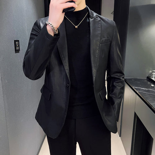 Herren eleganter Slim-Fit Lederimitat-Blazer mit Reverskragen und Pattentaschen Echoarchiv