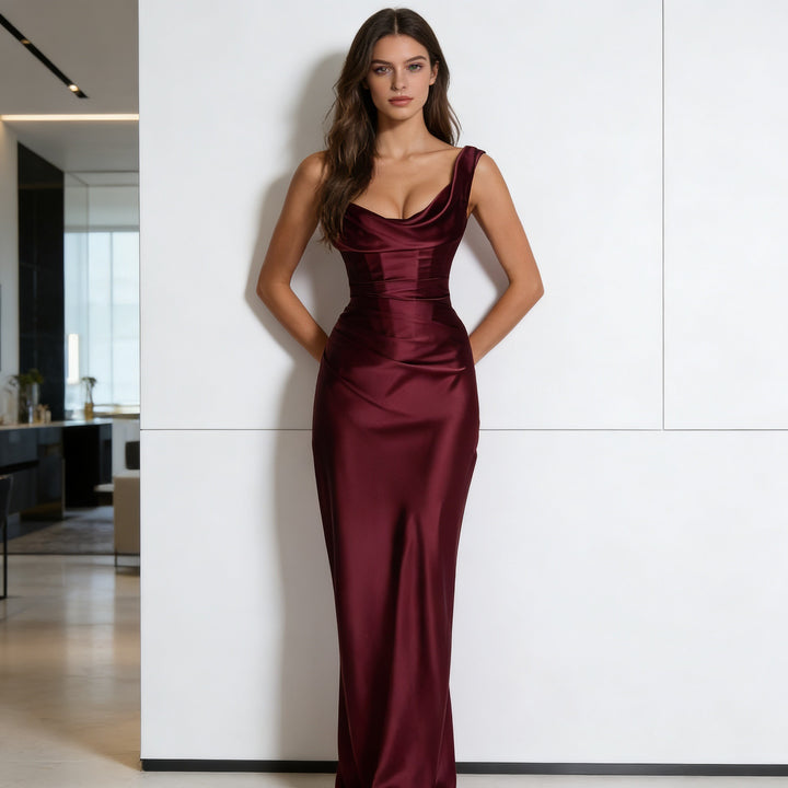 Damen Elegantes Abendkleid mit luxuriösem Drapierungsdetail und figurbetontem Schnitt Echo Archiv