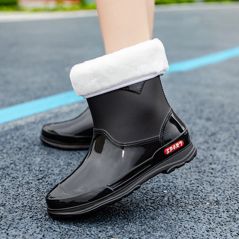 Damen Ankle‑Gummistiefel im Chelsea‑Stil mit glänzender Schutzschicht und griffiger Profilsohle Echoarhiv – Varelle