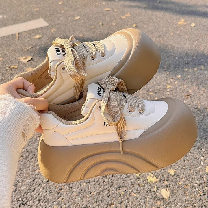 Damen Plattform-Sneaker mit komfortabler Polsterung und trendigem Design Echo Archiv