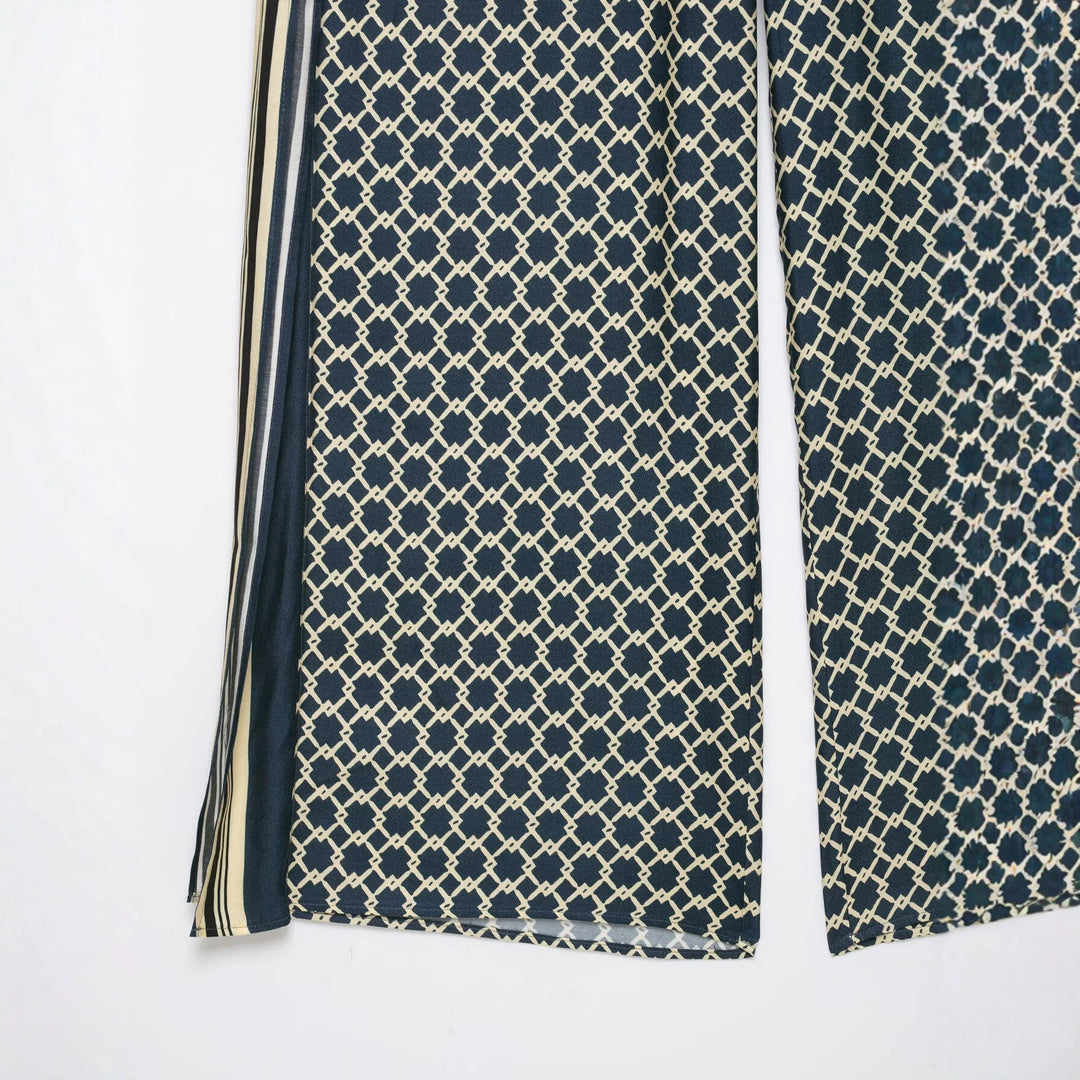 Damen Weite Palazzo‑Hose mit geometrischem Alloverprint und seitlichem Streifen Echo Archiv