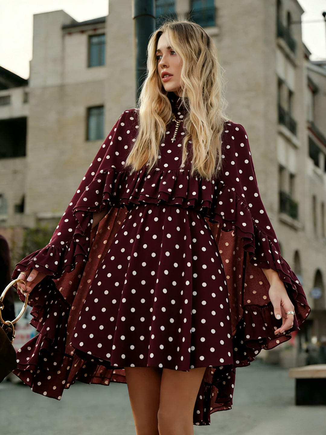 Damen romantisches Chiffonkleid mit Volants und weitem Saum Echo Archiv
