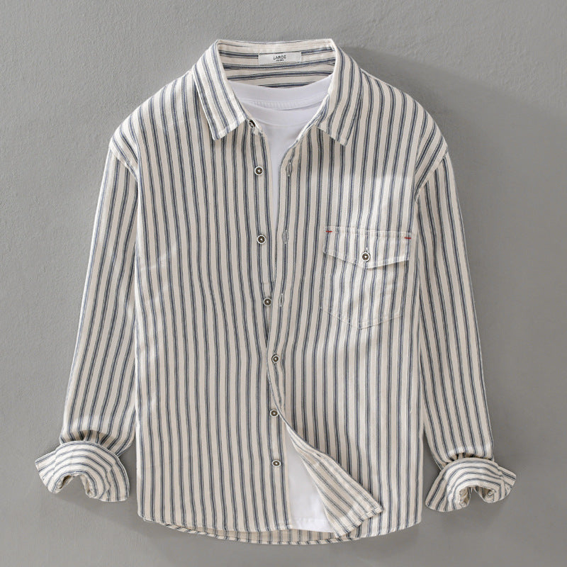 Herren Gestreiftes Overshirt aus leichter Baumwollmischung mit Brustklappe und Relaxed-Fit Echoarchiv