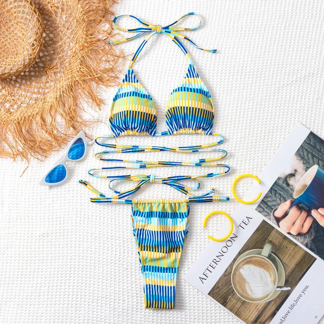 Damen Bandeau-Bikini mit modischen Streifen und anpassbaren Trägersystem Echo Archiv