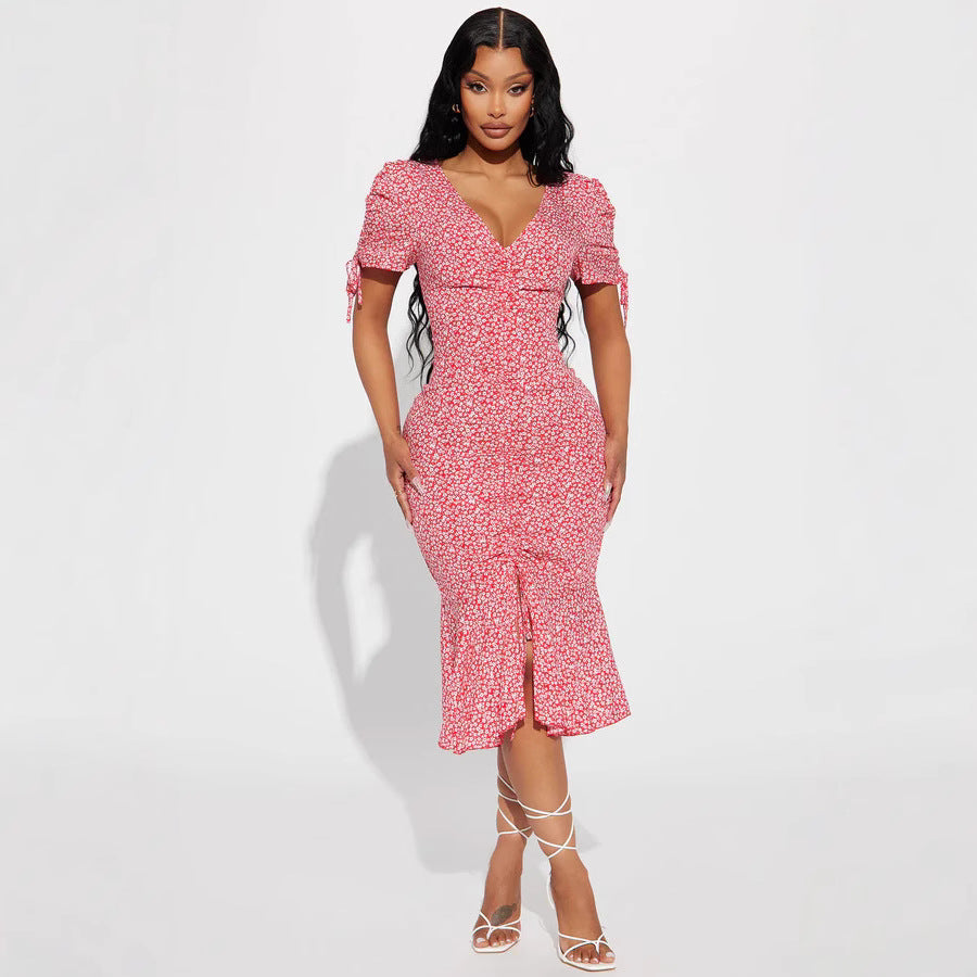 Damen Midi-Kleid mit floralen Mustern und luftigen Rüschendetails Echo Archiv