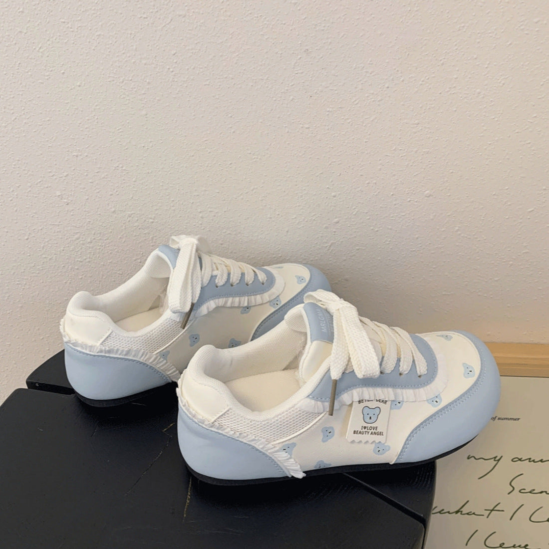 Damen Sneakers mit niedlichem Bärenmotiv und komfortabler Sohle – Névara
