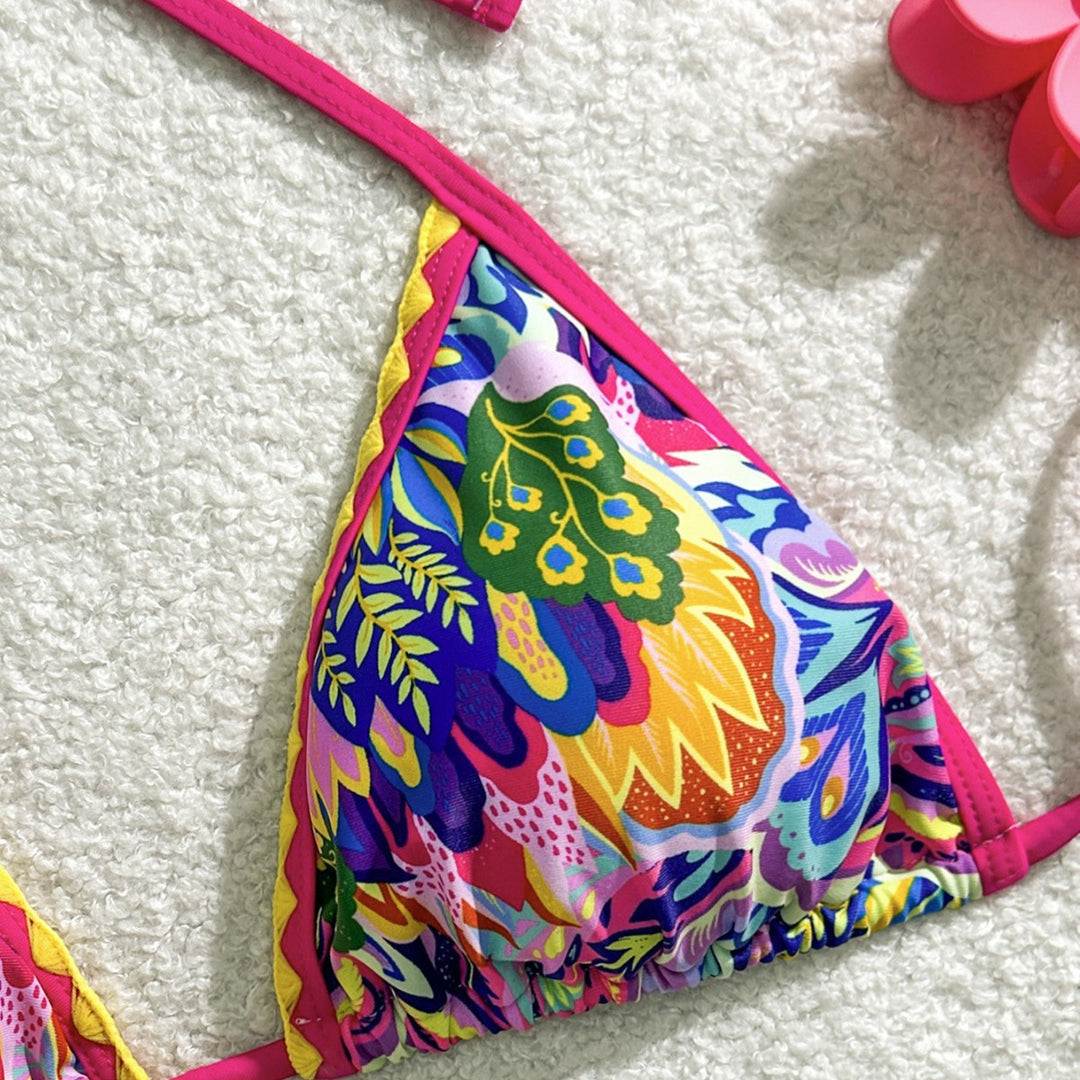 Damen Triangel-Bikini mit buntem Muster und verspielten Bindebändern Echo Archiv