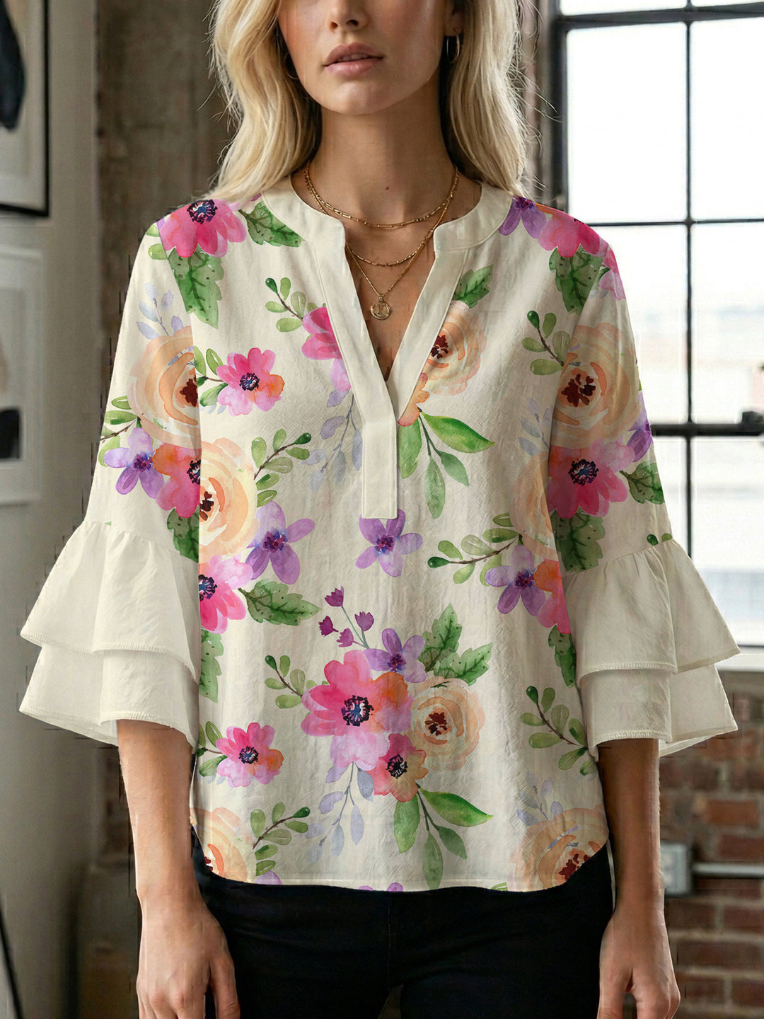 Damen Bluse mit voluminösen Ärmeln und floralem Design Echo Archiv