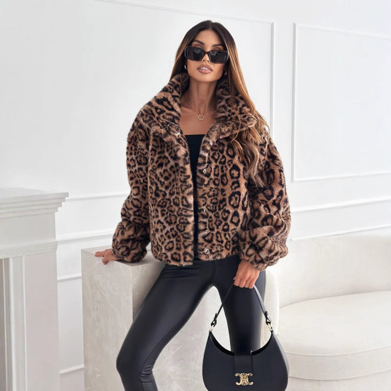 Damen kuschelige Leopardenfell Jacke Echoarchiv