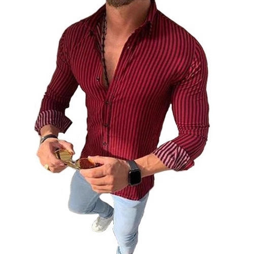 Herren Langarmhemd mit feinen Streifen und eleganter Passform Echoarchiv