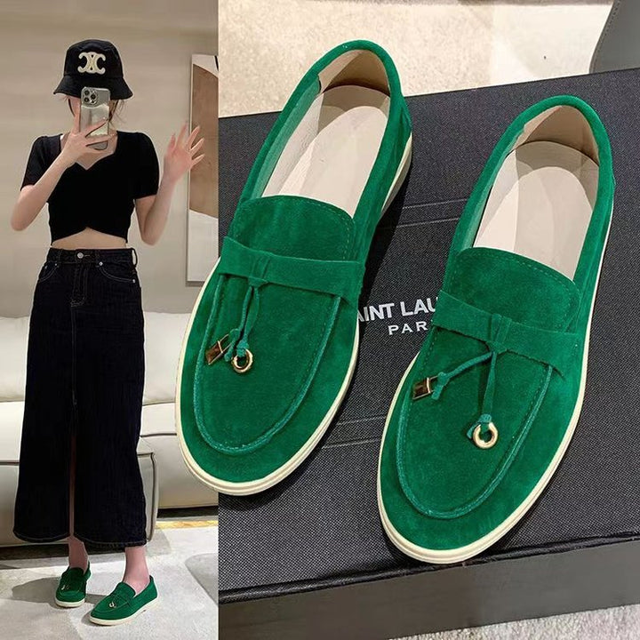 Damen Veloursleder Slipper mit dekorativer Quaste und profilierter Gummisohle Echo Archiv