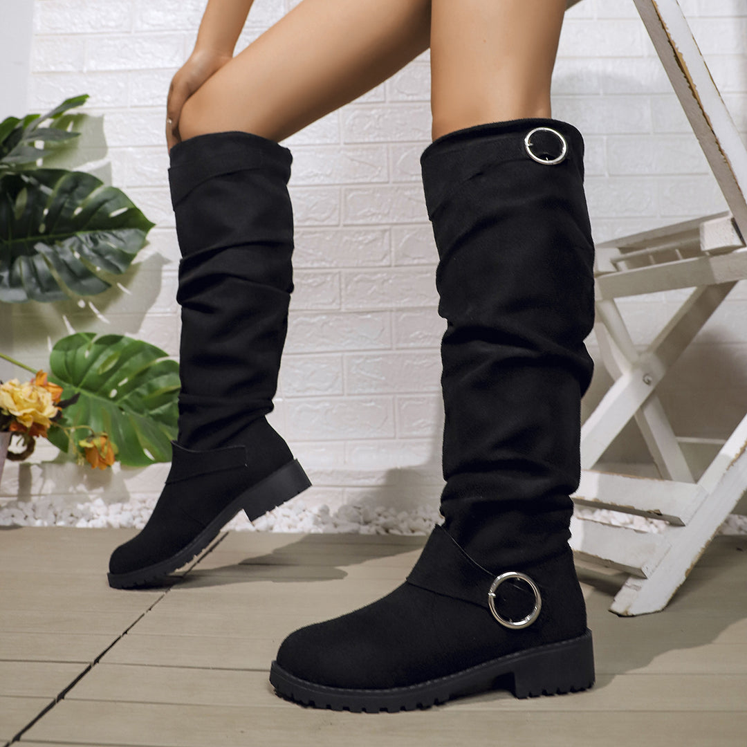 Damen kniehohe Slouch-Stiefel aus Wildlederoptik mit dekorativer Schnalle und rutschfester Profilsohle Echo Archiv