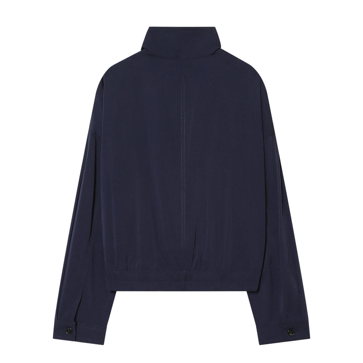 Damen kurze Utility-Blousonjacke mit Stehkragen, aufgesetzten Brustklappen, durchgehendem Reißverschluss und elastischem Saum – Célinea