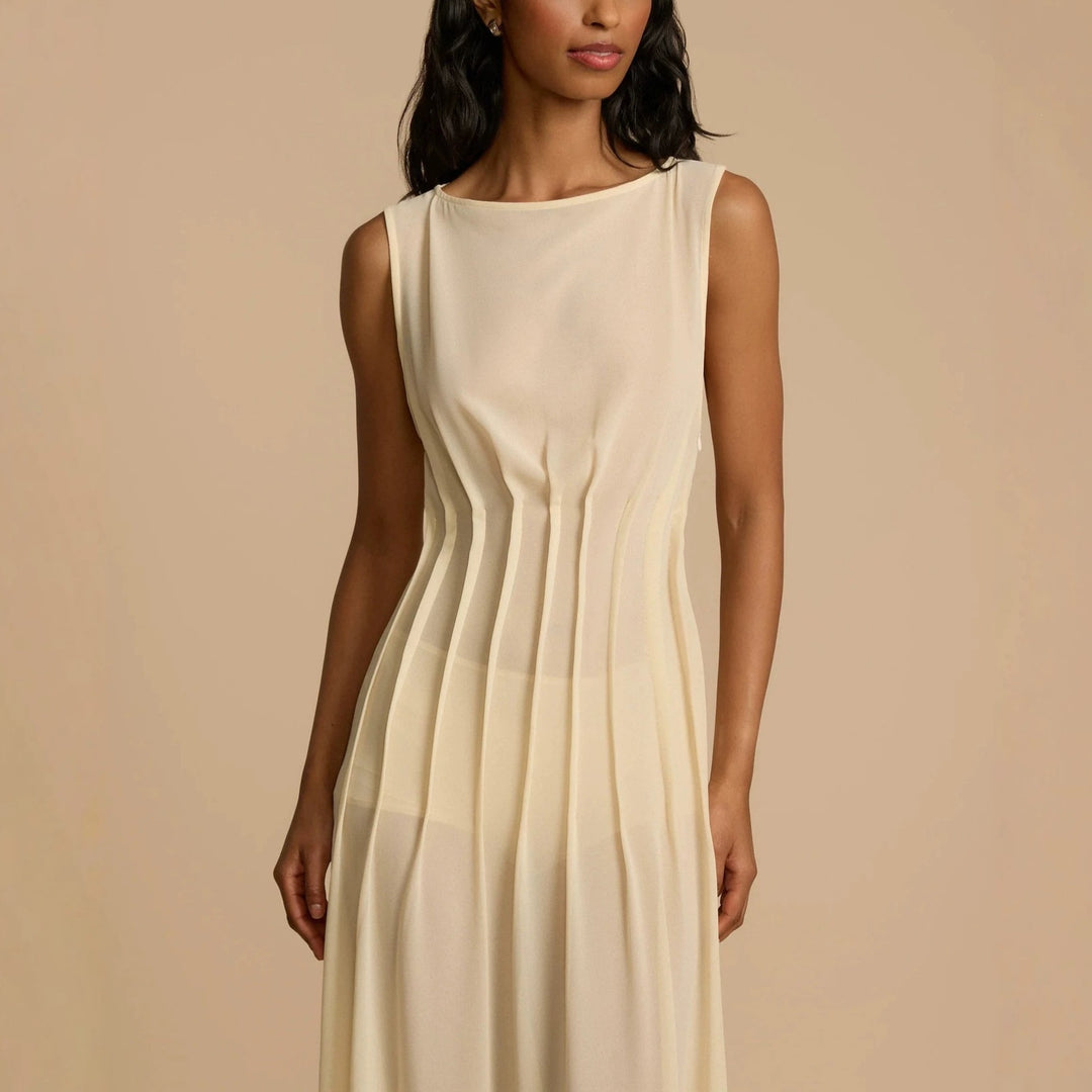 Damen Langes Abendkleid mit raffinierten Falten Echo Archiv