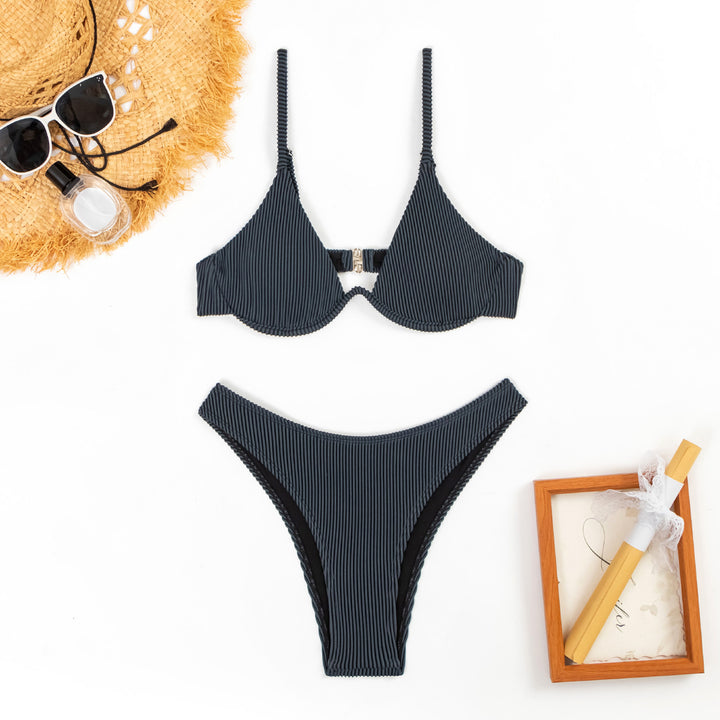 Damen Hoch geschnittener Bikini mit eleganten Rippendetails Echo Archiv