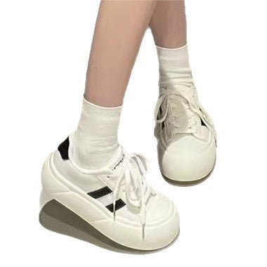 Damen modische Plattform Sneakers mit einzigartigem Schnürsystem Echo Archiv