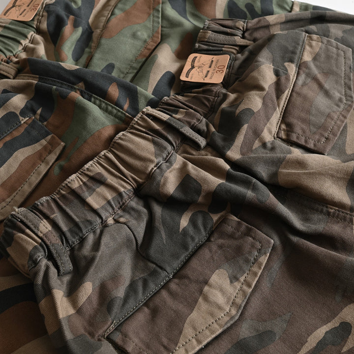 Herren Cargohose im Military-Look mit Mehrfachtaschen und geradem Schnitt Echoarchiv
