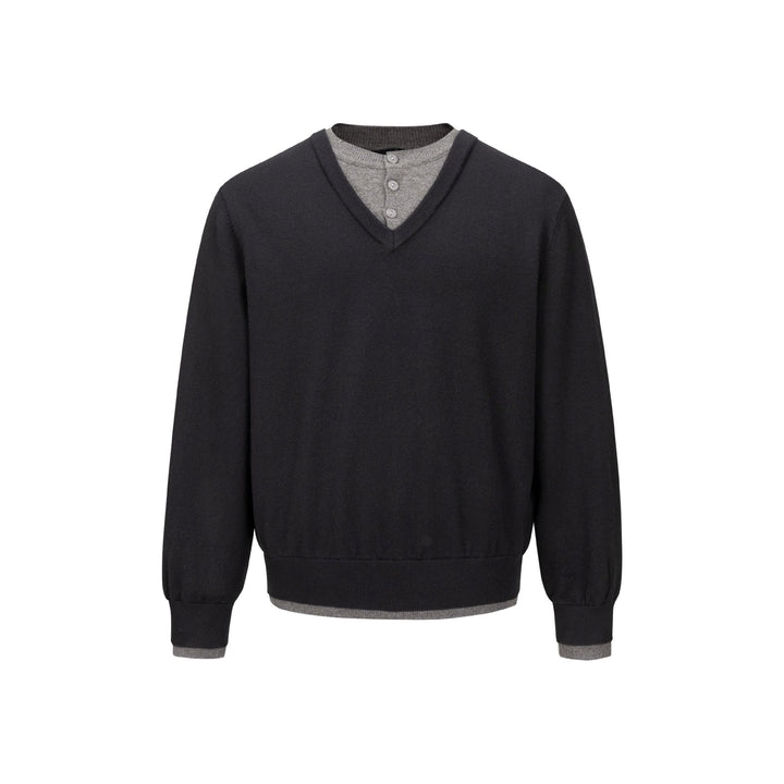Herren V‑Neck Feinstrickpullover mit integriertem Henley‑Detail und elastischem Bund Echoarchiv
