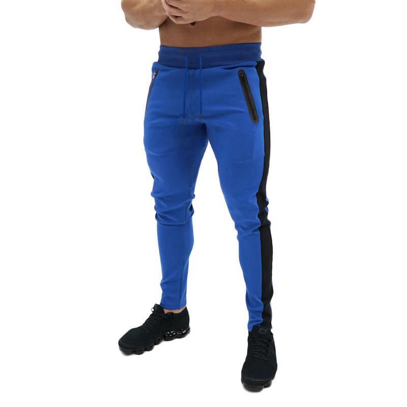 Herren Sportliche Jogginghose mit seitlichen Reißverschlusstaschen Echoarchiv
