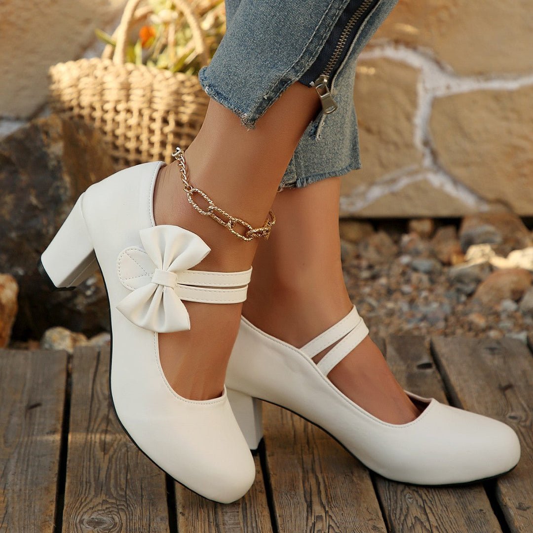 Damen Mary Jane Pumps mit modischer Schleifenapplikation und glänzender Oberfläche Echoarchiv