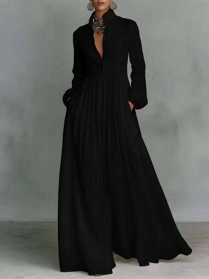 Damen Maxikleid mit Stehkragen, Knopfleiste und seitlichen Taschen Echoarchiv