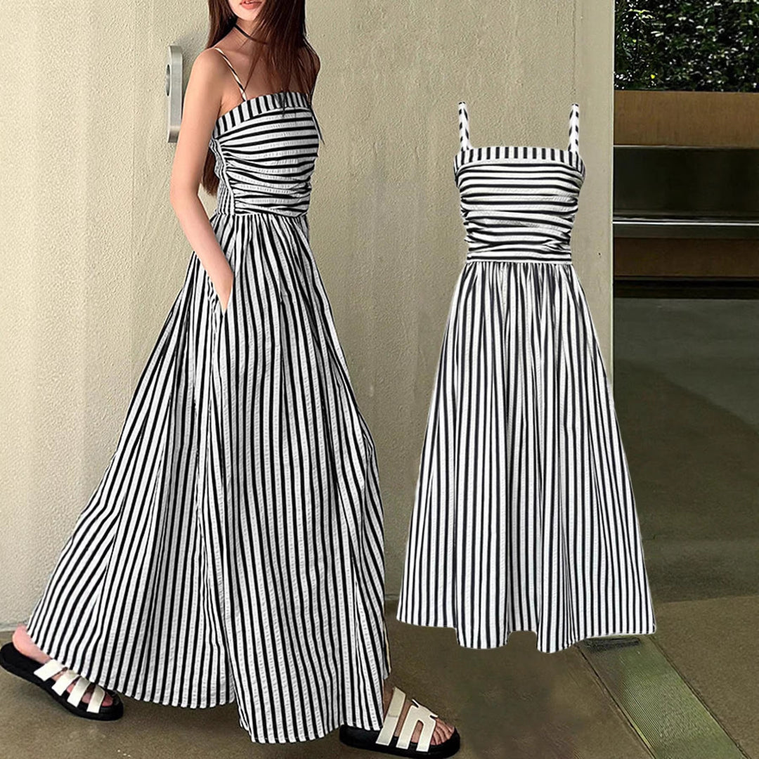 Damen Maxikleid mit schmalen Trägern und raffinierten Falten Echo Archiv