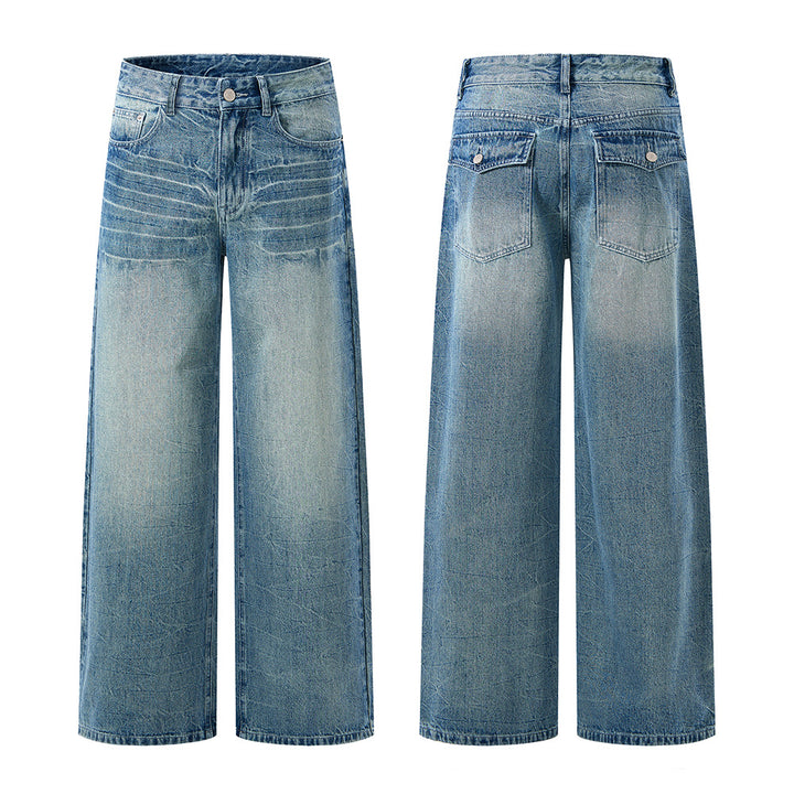 Herren Ultraweit geschnittene Denim-Baggy-Jeans mit markanten Whisker-Akzenten und bodenlangem Saum Echo Archiv