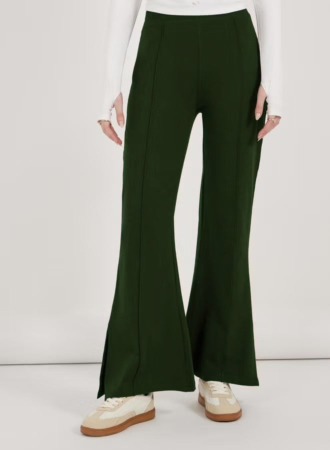 Damen Elegante und weit geschnittene Flared-Hose Echo Archiv