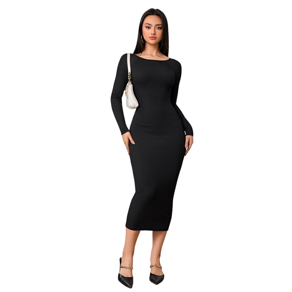 Damen figurbetontes Stretch-Midikleid mit U‑Boot‑Ausschnitt und figurformendem Rippstrick – Élara