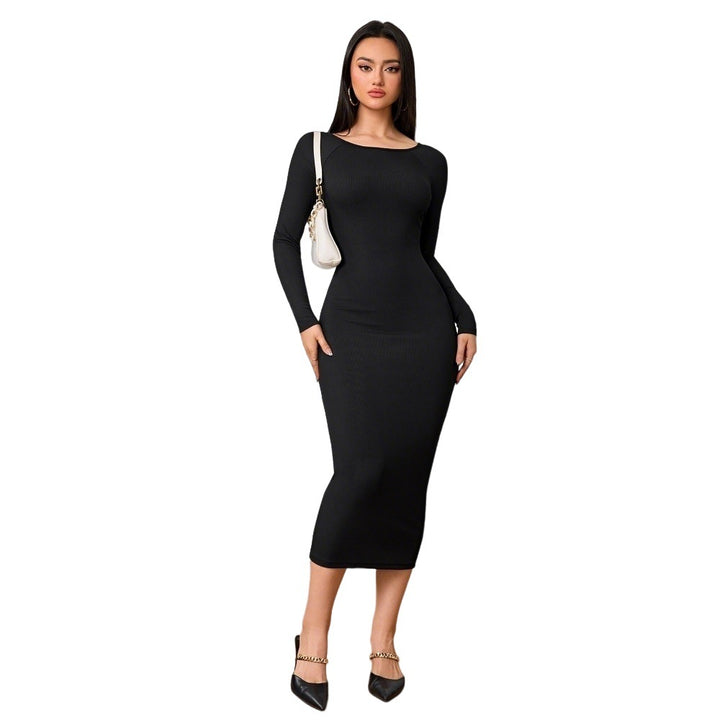 Damen figurbetontes Stretch-Midikleid mit U‑Boot‑Ausschnitt und figurformendem Rippstrick – Élara