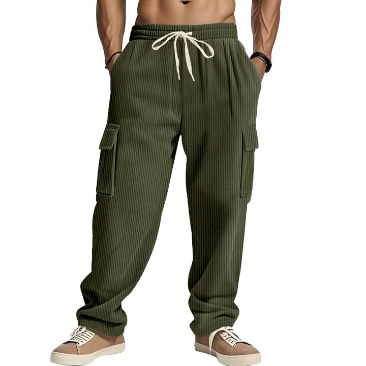 Herren Cordcargo-Hose mit weitem Bein, Tunnelzugbund und aufgesetzten Cargotaschen – Bravaro