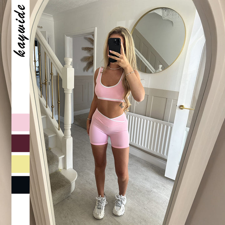Damen Sportliches Oberteil und Shorts Set Echo Archiv