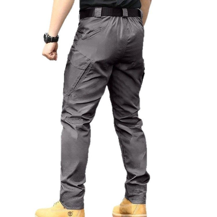 Herren Cargo-Hose mit verstellbarem Bund und tiefen Seitentaschen Echoarchiv