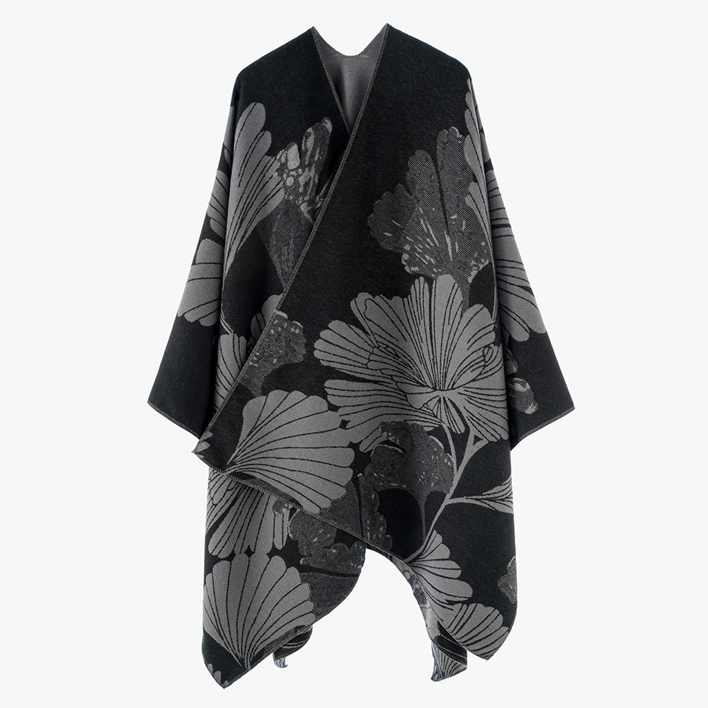 Damen Jacquard‑Capeponcho mit großflächigem Blatt‑Jacquard und offenem Wickelschnitt – Montévia