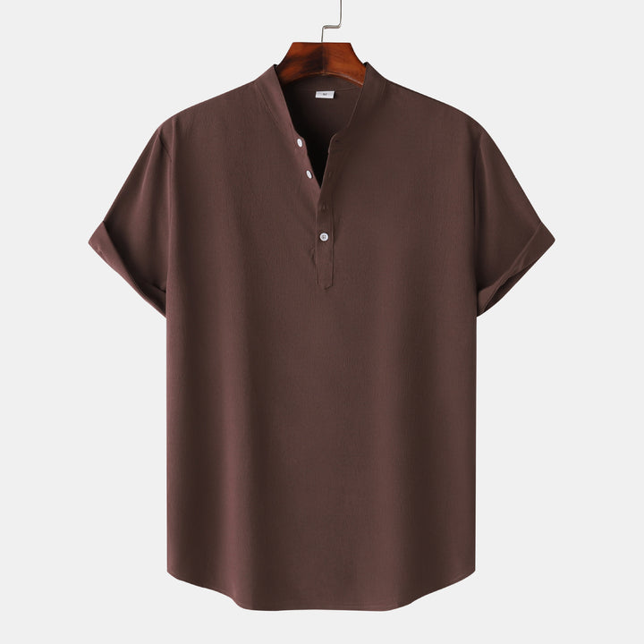 Herren Kurzarmhemd mit modernem Henley-Design und funktionalen Knöpfen Echoarchiv