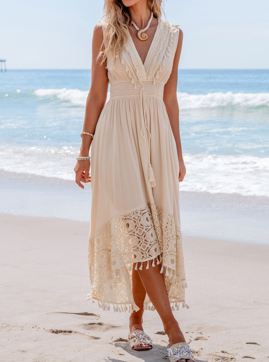 Damen Bohemian Maxikleid mit Spitzen- und Rüschendetails Echo Archiv
