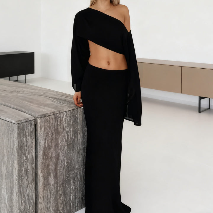 Damen Elegantes Maxi-Kleid mit asymmetrischem Schnitt und langem Arm Echo Archiv