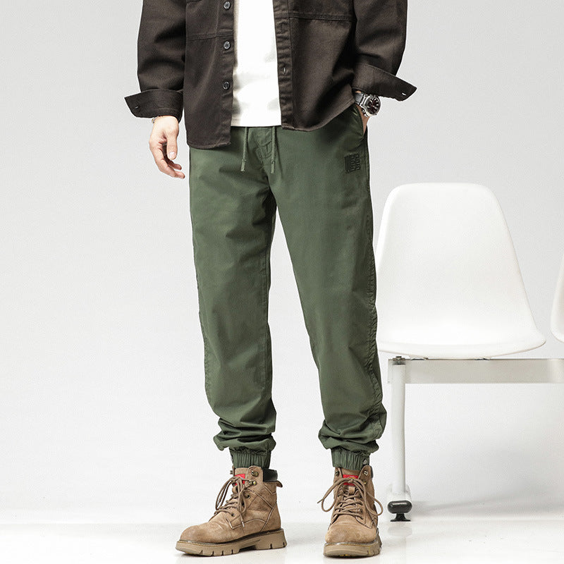 Herren Konisch geschnittene Utility-Joggerhose aus Baumwoll-Twill mit elastischem Bund und Kordelzug Echo Archiv