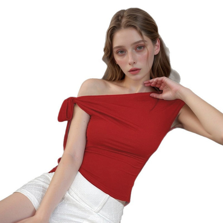 Damen Off-Shoulder Oberteil mit lässiger Schnittführung und dekorativem Knoten Echo Archiv