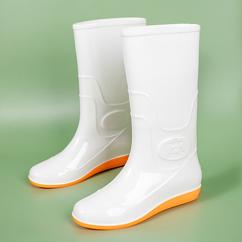 Damen Glänzende mittelhohe Regenstiefel aus PVC mit leichtem Keilabsatz Echoarhiv