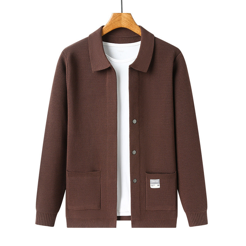 Herren elegante Strickjacke mit praktischen Taschen und modernem Schnitt Echoarchiv