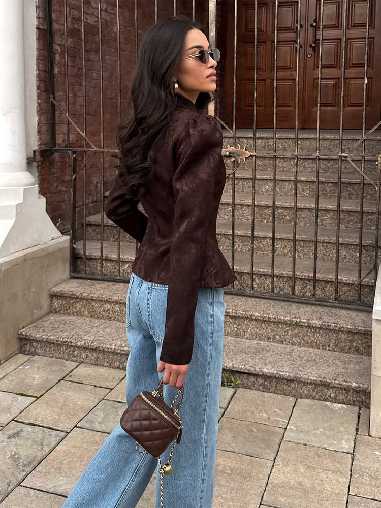 Damen Taillierter Jacquard-Blazer mit Stehkragen, Puffärmeln und Schößchen Echoarchiv
