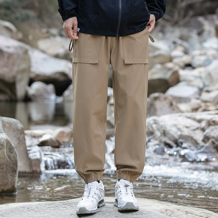 Herren Weite Relaxed-Cargo-Freizeithose mit Tunnelzugbund & Multifunktions‑Taschen Echoarchiv