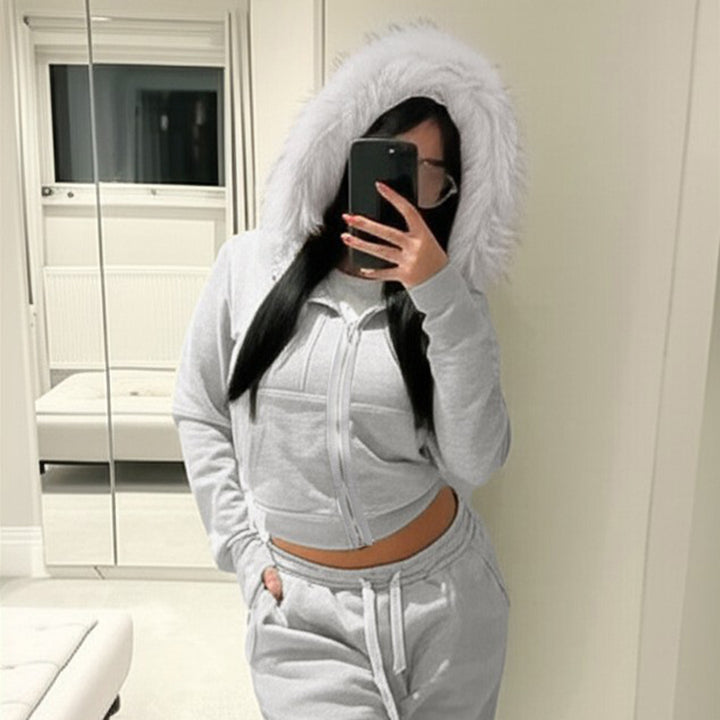 Damen Kurze Kapuzenjacke mit Reißverschluss, tailliertem Cropped-Schnitt und Kunstfellkragen – Célinea