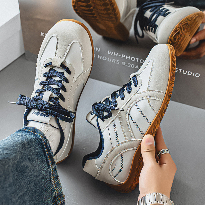 Herren retro-inspirierte Low-Top Freizeit-Sneaker mit Wildlederoptik, gepolstertem Knöchelkragen und griffiger Gummilaufsohle – Norré