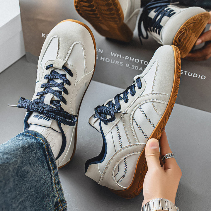 Herren retro-inspirierte Low-Top Freizeit-Sneaker mit Wildlederoptik, gepolstertem Knöchelkragen und griffiger Gummilaufsohle – Norré