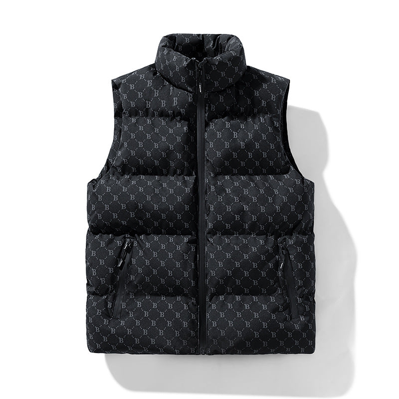 Herren gesteppte Utility-Steppweste mit Monogramm‑Print und Stehkragen Echoarchiv