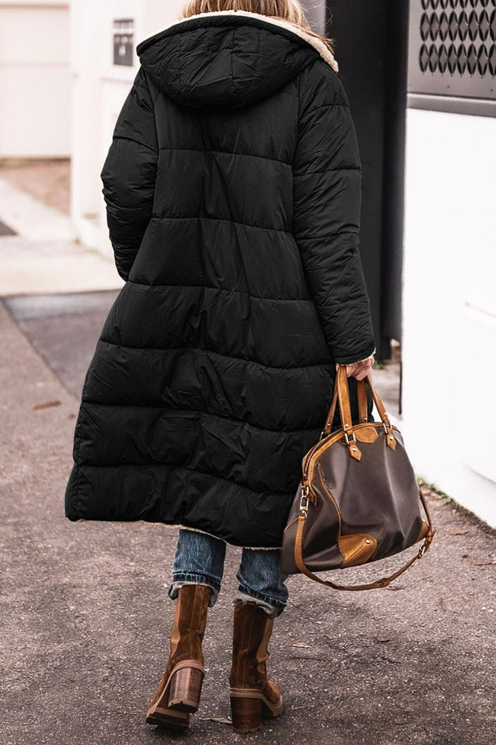 Damen lange, gefütterte Winterjacke mit Fleece-Futter Echoarchiv
